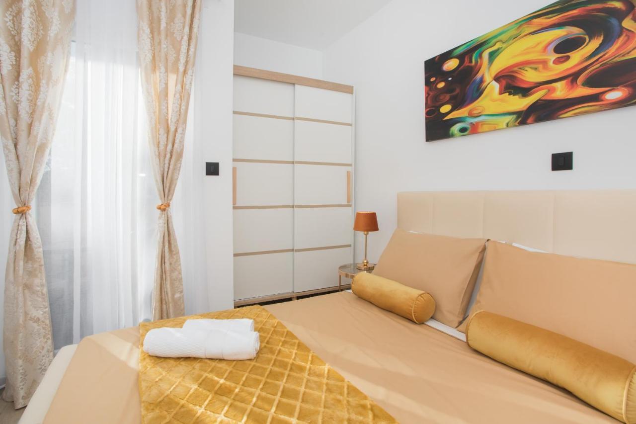 Apartmani Rispet Šibenik Exteriör bild