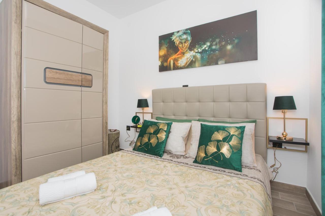 Apartmani Rispet Šibenik Exteriör bild