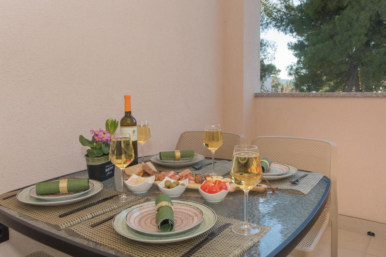 Apartmani Rispet Šibenik Exteriör bild
